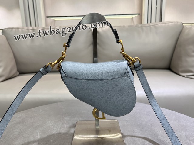 Dior专柜经典马鞍包迪奥高仿原单雾霾蓝小号马鞍包腋下肩背包 djfk1638